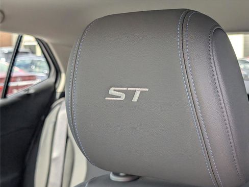 New 2026 Buick Encore GX Sport Touring w/ Advanced Technology Package image 18