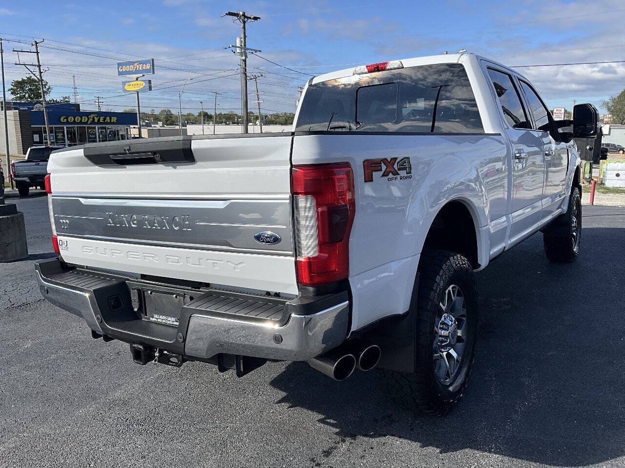 Used 2018 Ford F250 King Ranch w/ King Ranch Ultimate Package AWD/4WD image 6