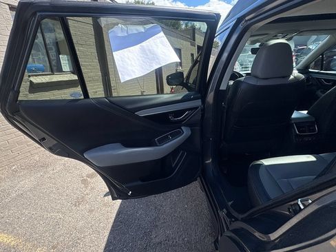 Used 2020 Subaru Outback Limited w/ Popular Package #2 AWD/4WD image 11