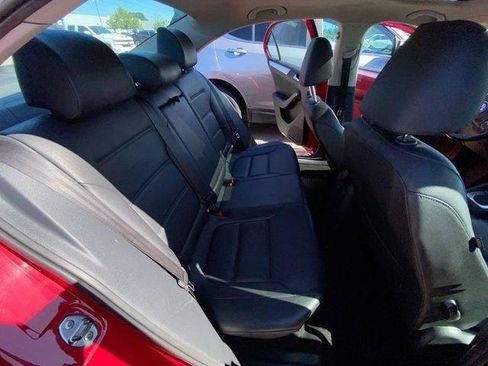 Used 2014 Volkswagen Jetta SE FWD image 27