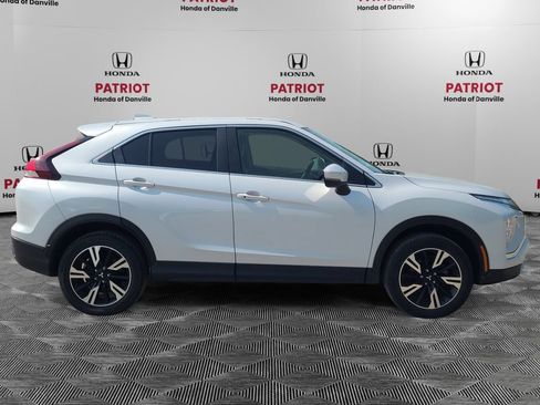 Used 2024 Mitsubishi Eclipse Cross SE AWD/4WD image 6