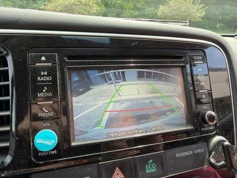 Used 2017 Mitsubishi Outlander ES FWD image 25