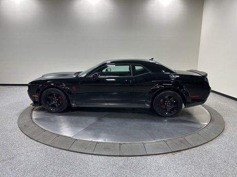 Used 2018 Dodge Challenger SRT Demon RWD image 9