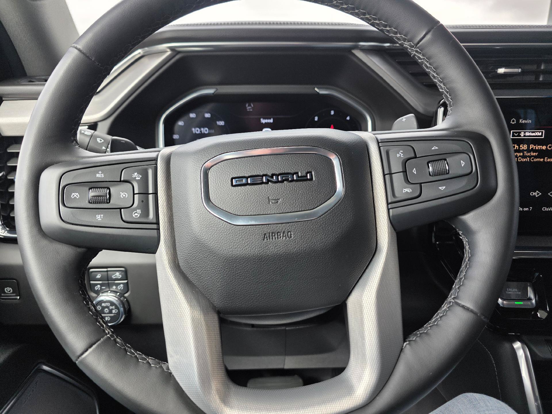 Used 2024 GMC Sierra 1500 Denali w/ Technology Package AWD/4WD image 14