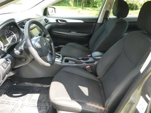 Used 2019 Nissan Sentra S FWD image 8