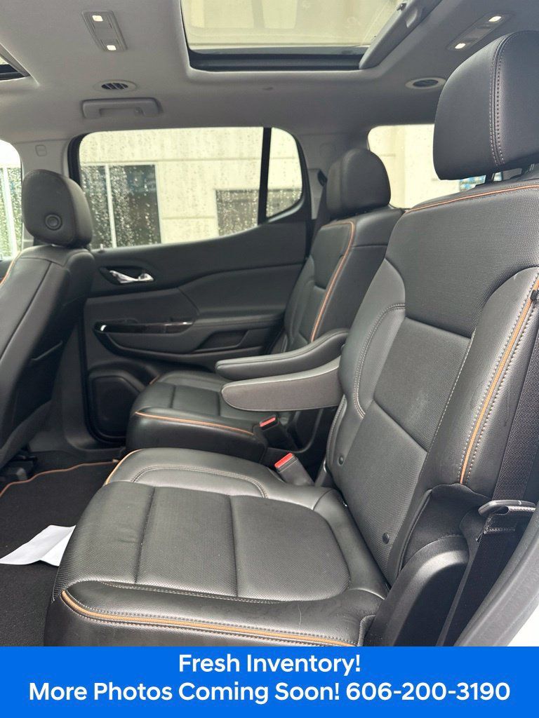 Used 2023 GMC Acadia AT4 w/ Technology Package AWD/4WD image 10
