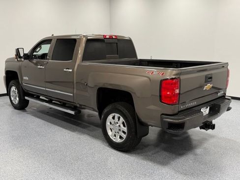 Used 2015 Chevrolet Silverado 3500 High Country w/ Duramax Plus Package AWD/4WD image 9