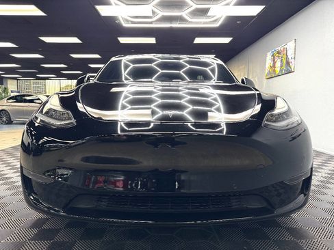 Used 2020 Tesla Model Y Performance image 3