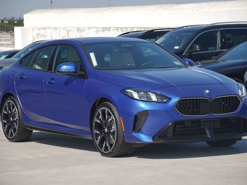 Used 2026 BMW 228i w/ Technology Package FWD image 3