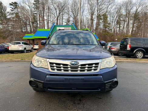 Used 2012 Subaru Forester 2.5X Premium w/ All-Weather Pkg image 2