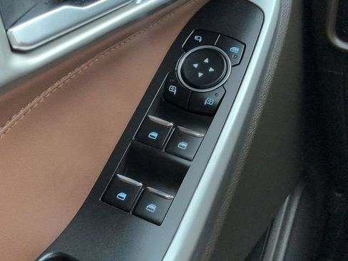 Certified 2023 Ford Explorer King Ranch AWD/4WD image 22