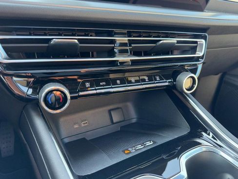 New 2026 Chevrolet Traverse LT w/ Sun and Wheel Package image 42