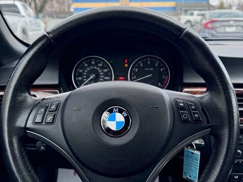 Used 2007 BMW 328i Convertible image 19