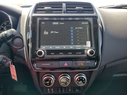 New 2026 Mitsubishi Outlander Sport LE AWD/4WD image 3