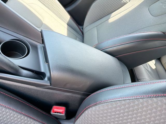 Used 2024 Hyundai Elantra N Line FWD image 25