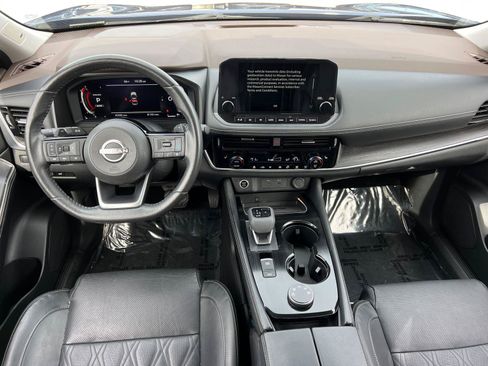 Used 2023 Nissan Rogue Platinum AWD/4WD image 23