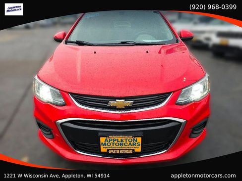 Used 2020 Chevrolet Sonic Premier image 3