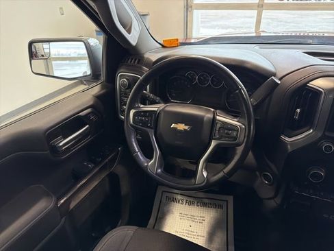 Used 2021 Chevrolet Silverado 1500 LT w/ Z71 Off-Road Package image 26