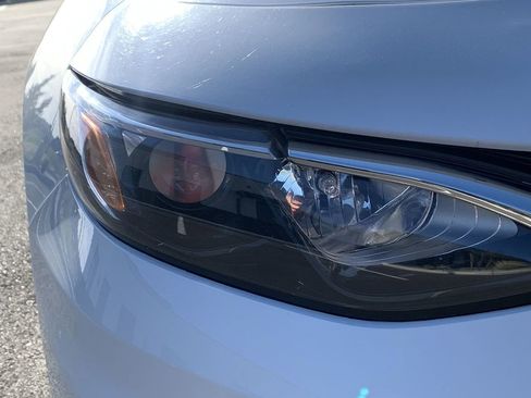 Used 2023 Chevrolet Malibu LT FWD image 9