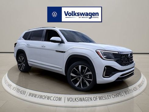 Certified 2026 Volkswagen Atlas SEL Premium R-Line AWD/4WD image 1