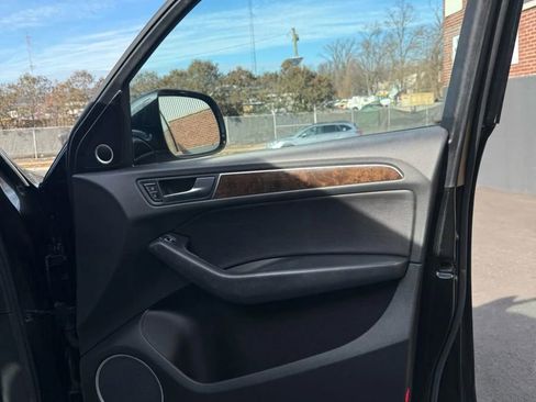 Used 2016 Audi Q5 2.0T Premium Plus w/ Technology Package image 16