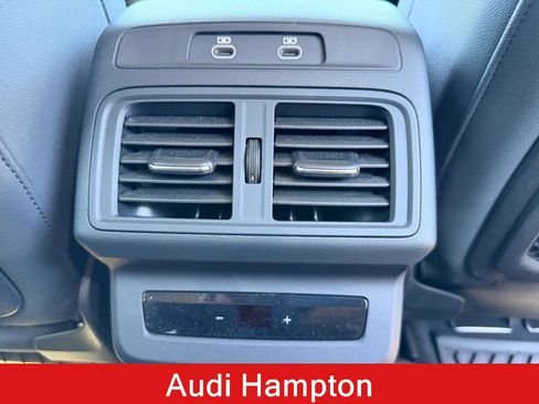 Used 2025 Audi Q5 Premium Plus w/ Premium Plus AWD/4WD image 14
