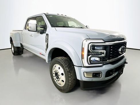 New 2026 Ford F450 Platinum w/ Platinum Plus Package AWD/4WD image 1