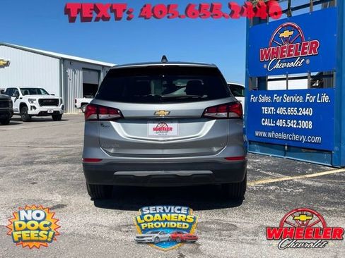 Used 2024 Chevrolet Equinox LT w/ LPO, Floor Liner Package FWD image 5