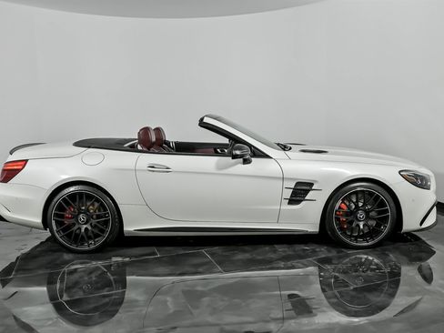 Used 2018 Mercedes-Benz SL 63 AMG image 14