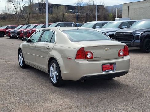 Used 2010 Chevrolet Malibu LT w/ Power Convenience Package image 3