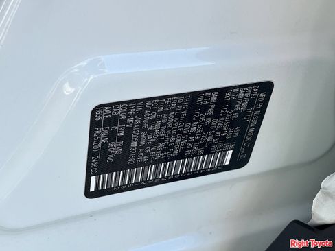 Used 2021 Nissan Rogue Platinum AWD/4WD image 33
