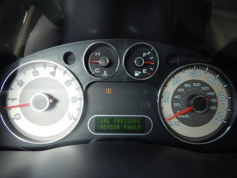 Used 2008 Ford Taurus X Limited AWD/4WD image 25