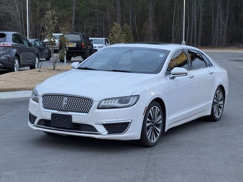 Used 2020 Lincoln MKZ Reserve image 2