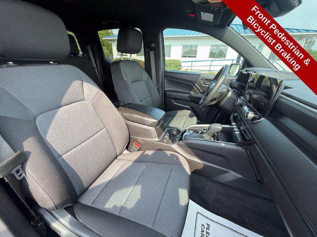 Used 2024 Chevrolet Colorado Trail Boss w/ Advanced Trailering Package AWD/4WD image 40