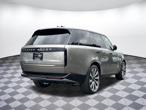 New 2026 Land Rover Range Rover SE AWD/4WD image 8