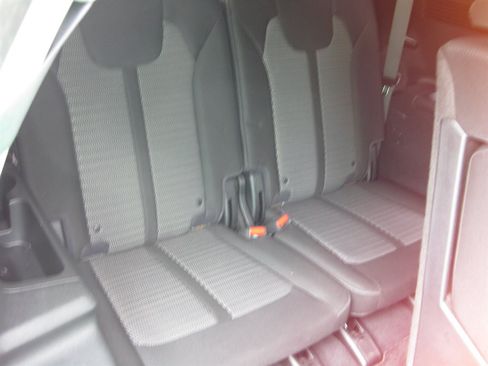 Used 2021 Kia Sorento LX FWD image 31