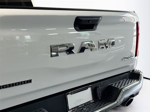 Used 2025 RAM 1500 Big Horn AWD/4WD image 32