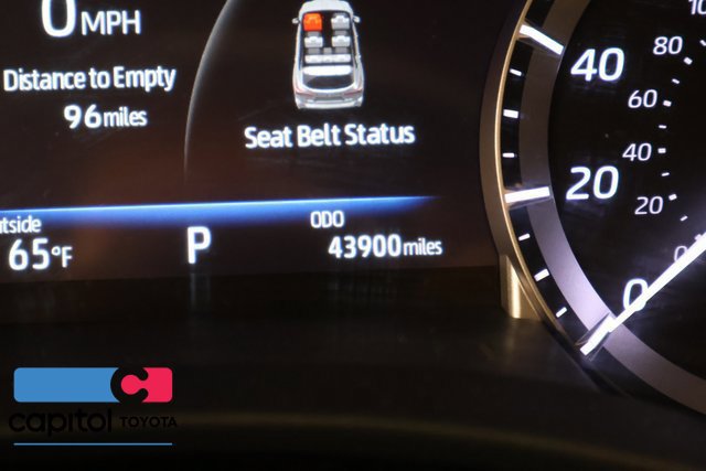 Used 2022 Toyota Highlander XLE AWD/4WD image 16