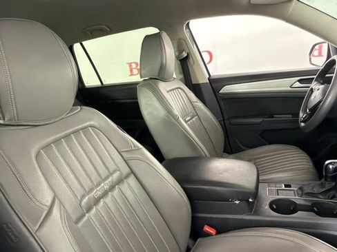Used 2018 Volkswagen Atlas S FWD image 14