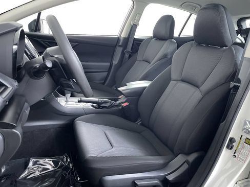 Used 2023 Subaru Impreza 2.0i Premium AWD/4WD image 4