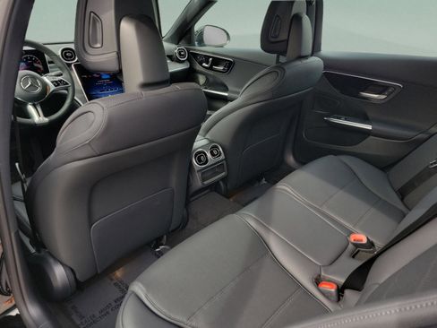 Certified 2026 Mercedes-Benz C 300 Sedan image 7