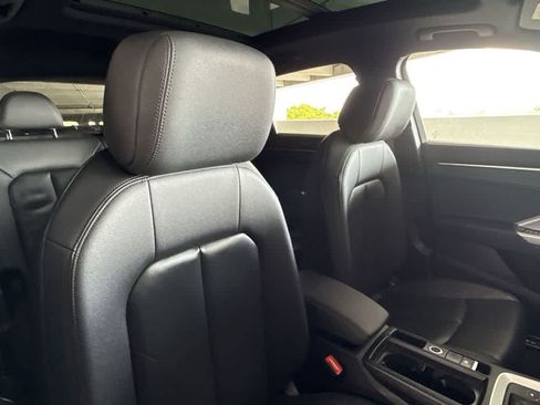 Used 2025 Audi Q3 2.0T Premium AWD/4WD image 27