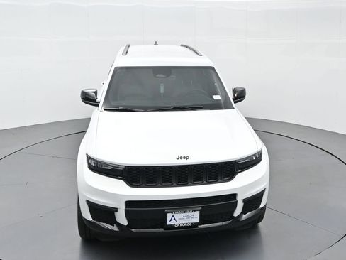 New 2025 Jeep Grand Cherokee L Limited w/ Black Appearance Package image 61