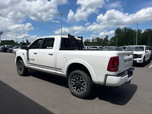 Used 2025 RAM 2500 Limited AWD/4WD image 14
