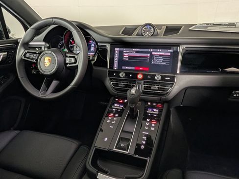 New 2026 Porsche Macan AWD/4WD image 22