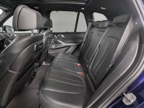 Used 2021 BMW X5 M50i w/ Executive Package AWD/4WD image 18