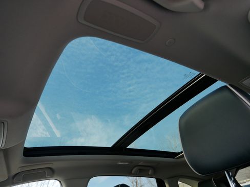 Certified 2023 Acura RDX AWD w/ Advance Package image 33