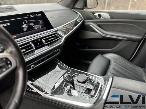 Used 2020 BMW X7 xDrive40i w/ M Sport Package AWD/4WD image 18