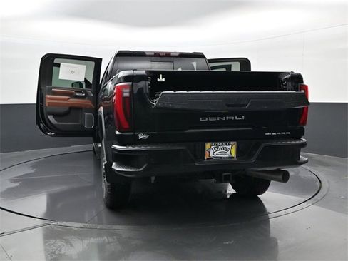 New 2026 GMC Sierra 3500 Denali Ultimate image 32