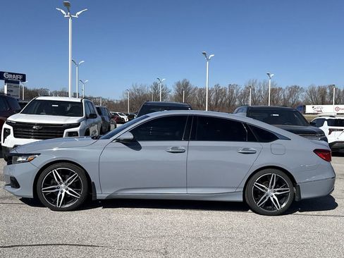 Used 2021 Honda Accord Touring image 5